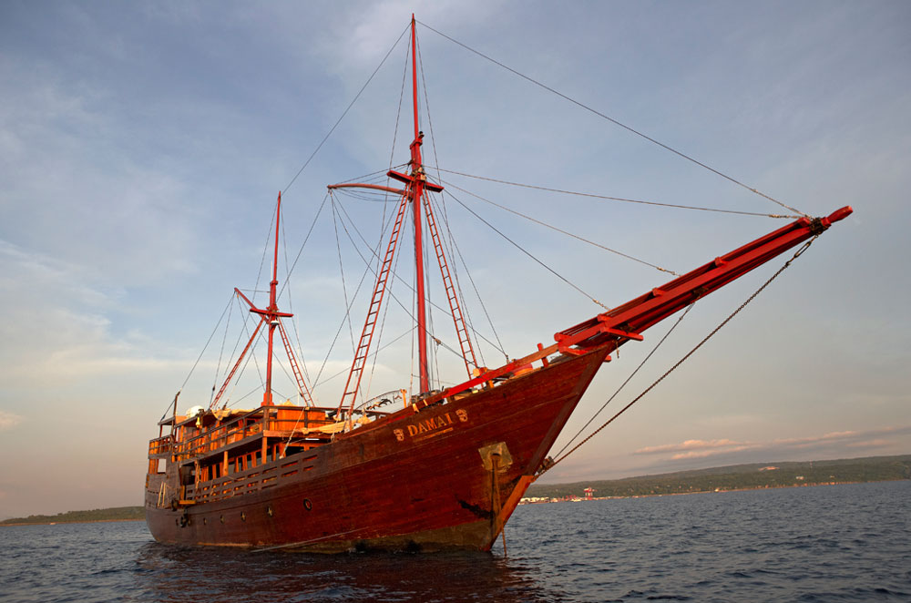 Damai I liveaboard